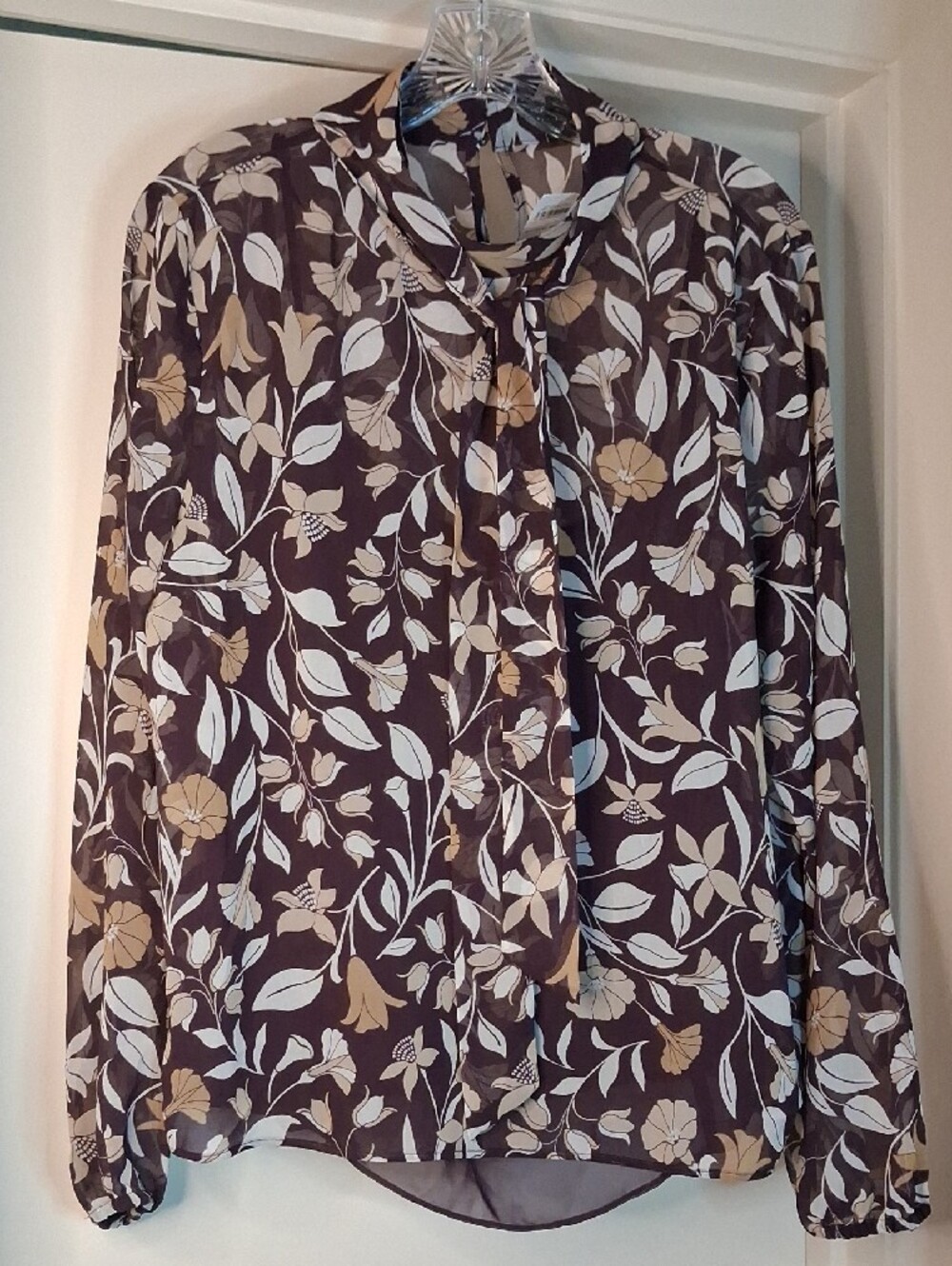 Ann Taylor Plum Floral Mock Neck Top with Neutral Blooms - Picture 7 of 8